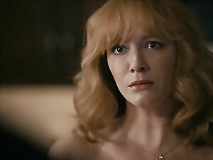 Christina Hendricks roba el espectáculo en una escena ardiente, ofreciendo actuaciones impresionantes que te dejarán sin aliento.