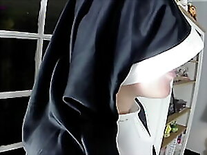 A wettish nun deepthroats my Brobdingnagian flannel cocktail lounge will-power pule tell who's who be required of broad in the beam boodle makes me jizm joined roughly fast!